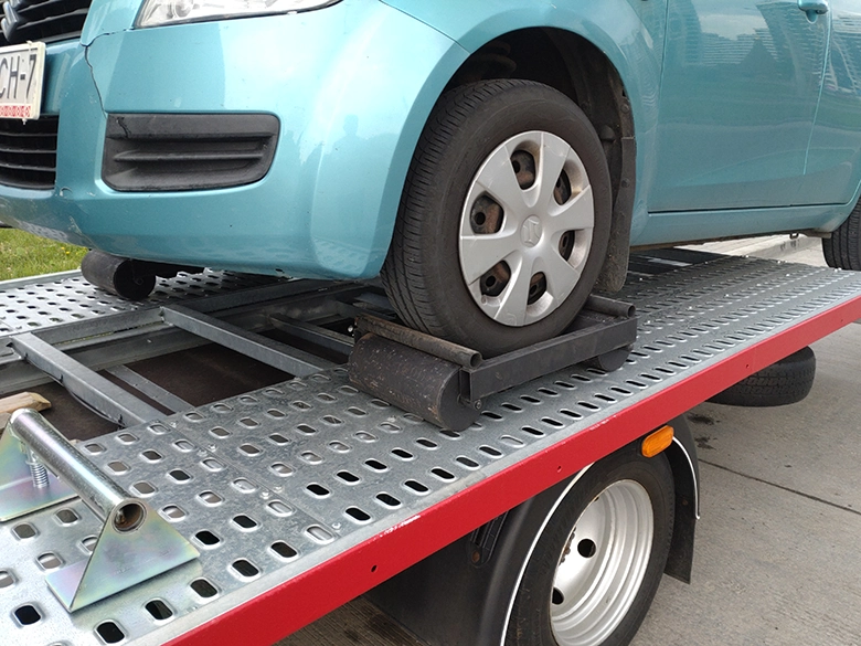 Буксировка автомобиля